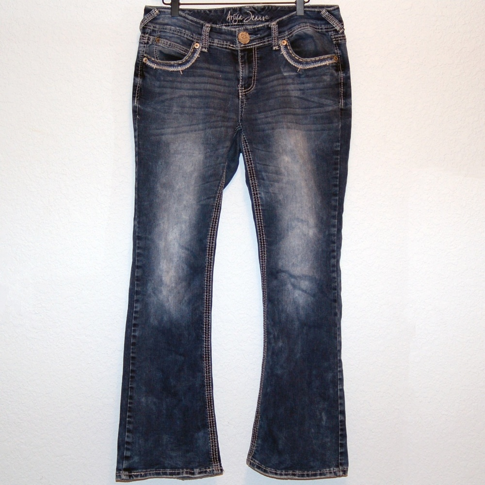 Ariya Flare Jeans